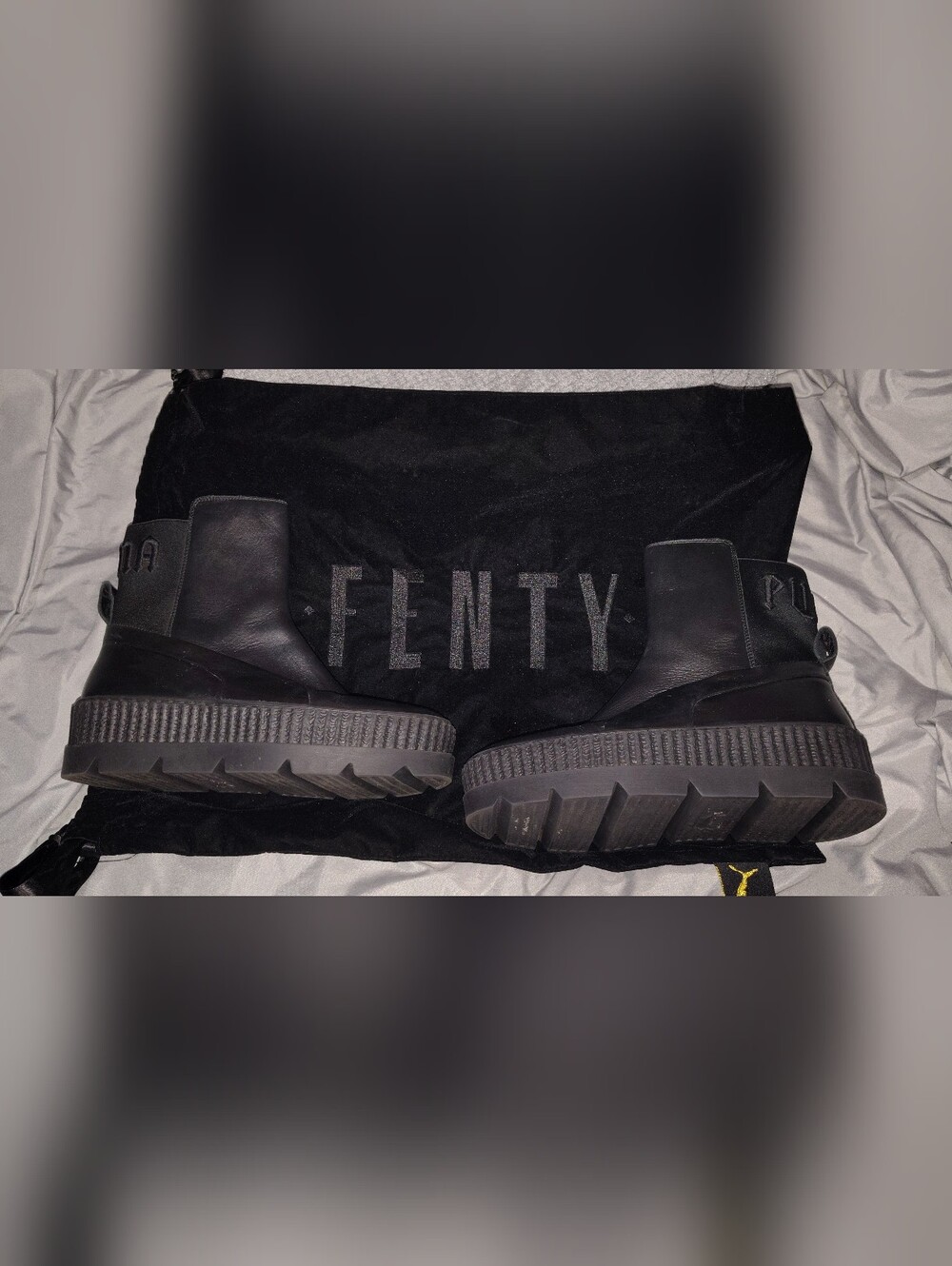 Puma x Fenty by Rihanna Chelsea Sneaker Boot 8.5 (Fits 8) With Storage Bag - Picture 5 of 14